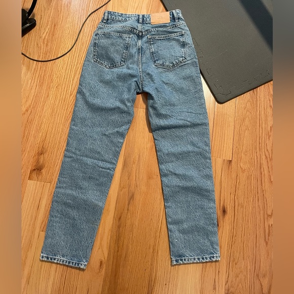 Zara High rise mom jeans - Picture 3 of 4